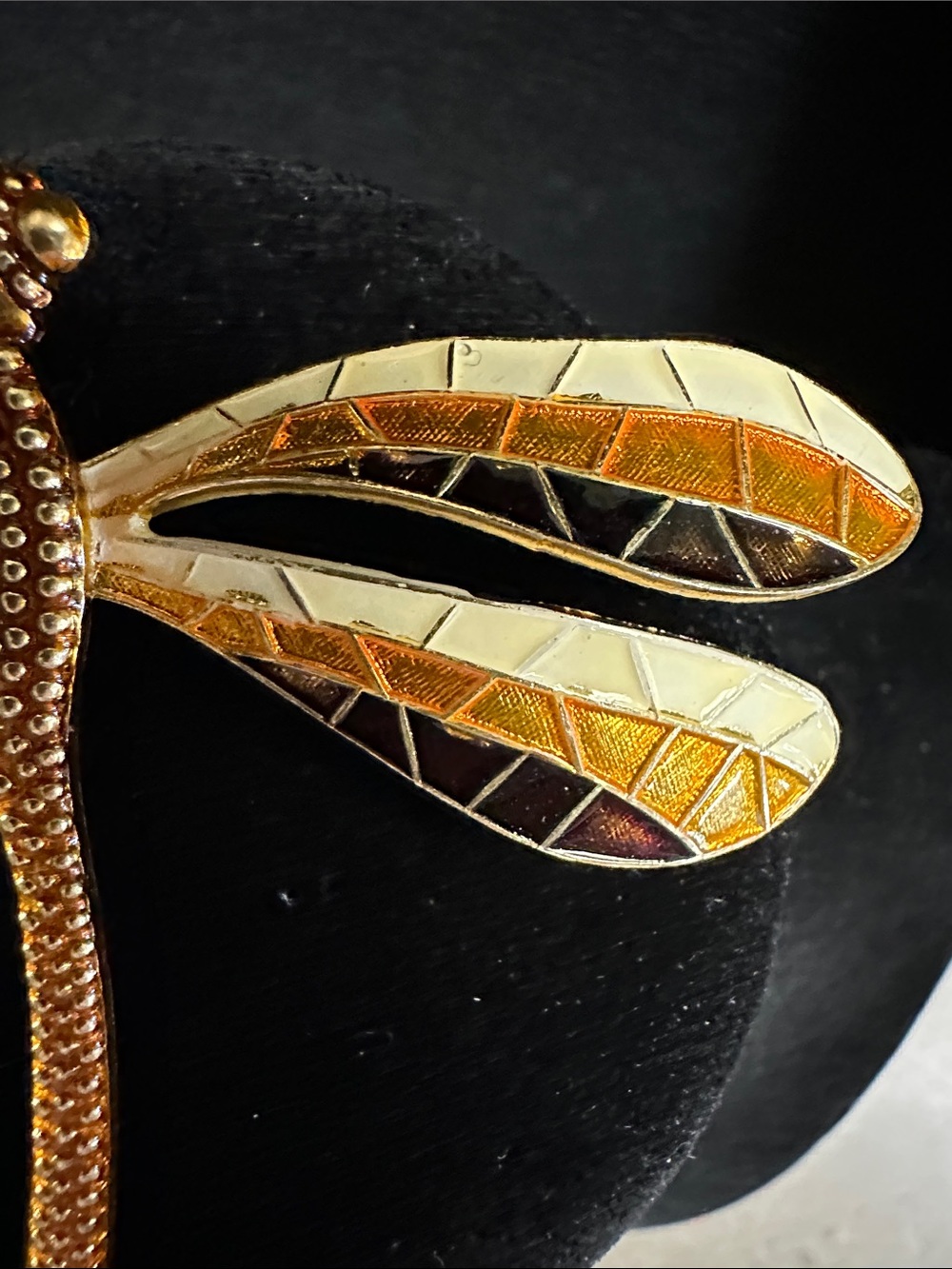 Vintage Gold Tone Dragonfly Brooch with Amber and Cream Enamel - Picture 13 of 16